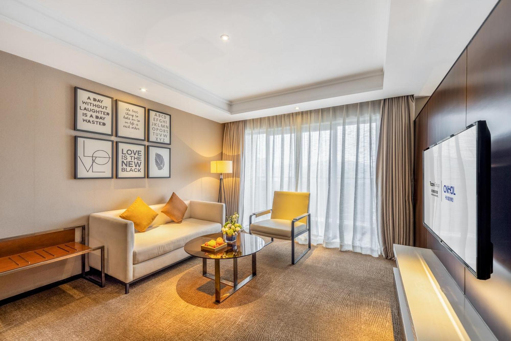 Zhonghao International Hotel Shenzhen Bagian luar foto