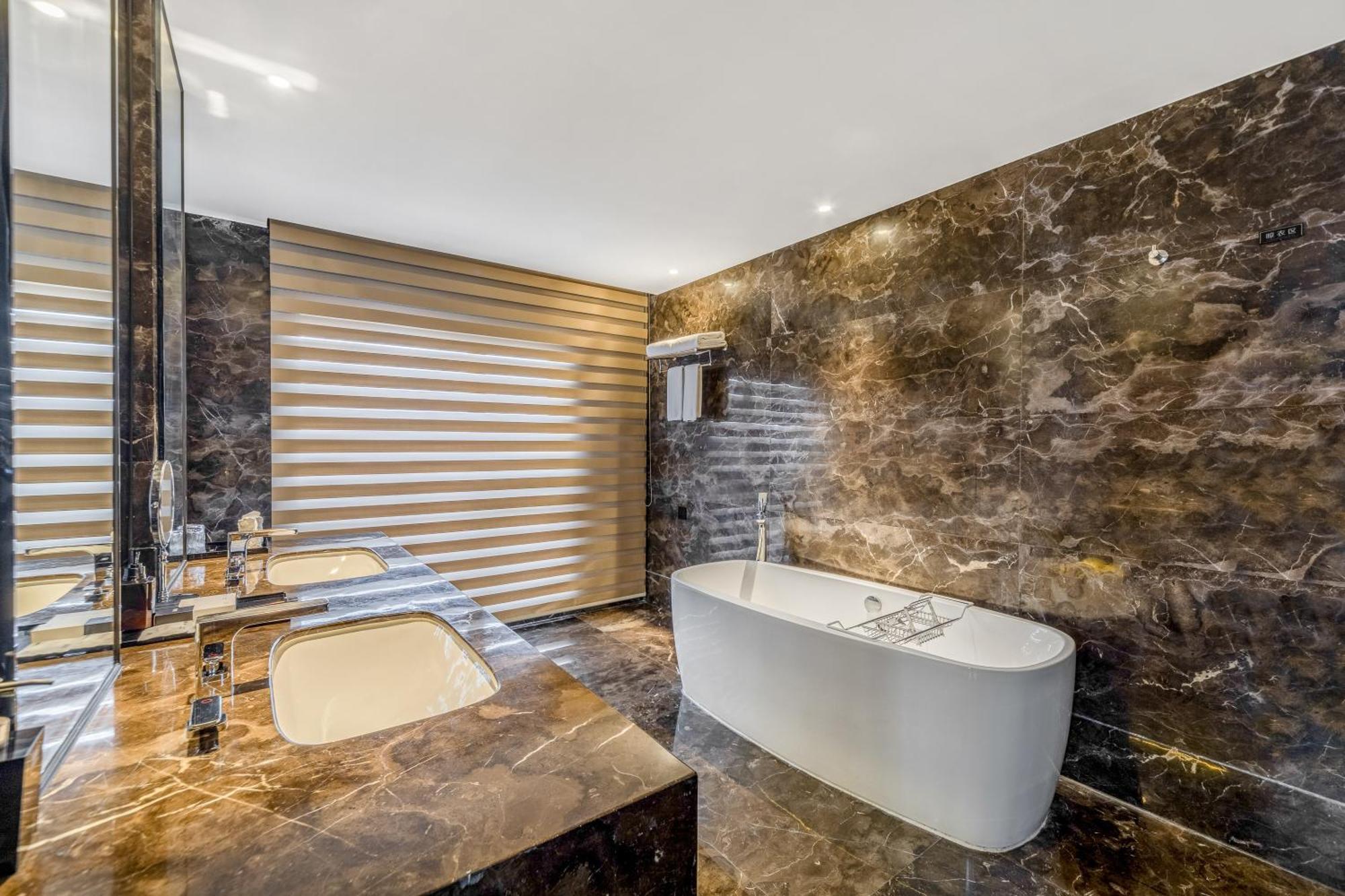 Zhonghao International Hotel Shenzhen Bagian luar foto