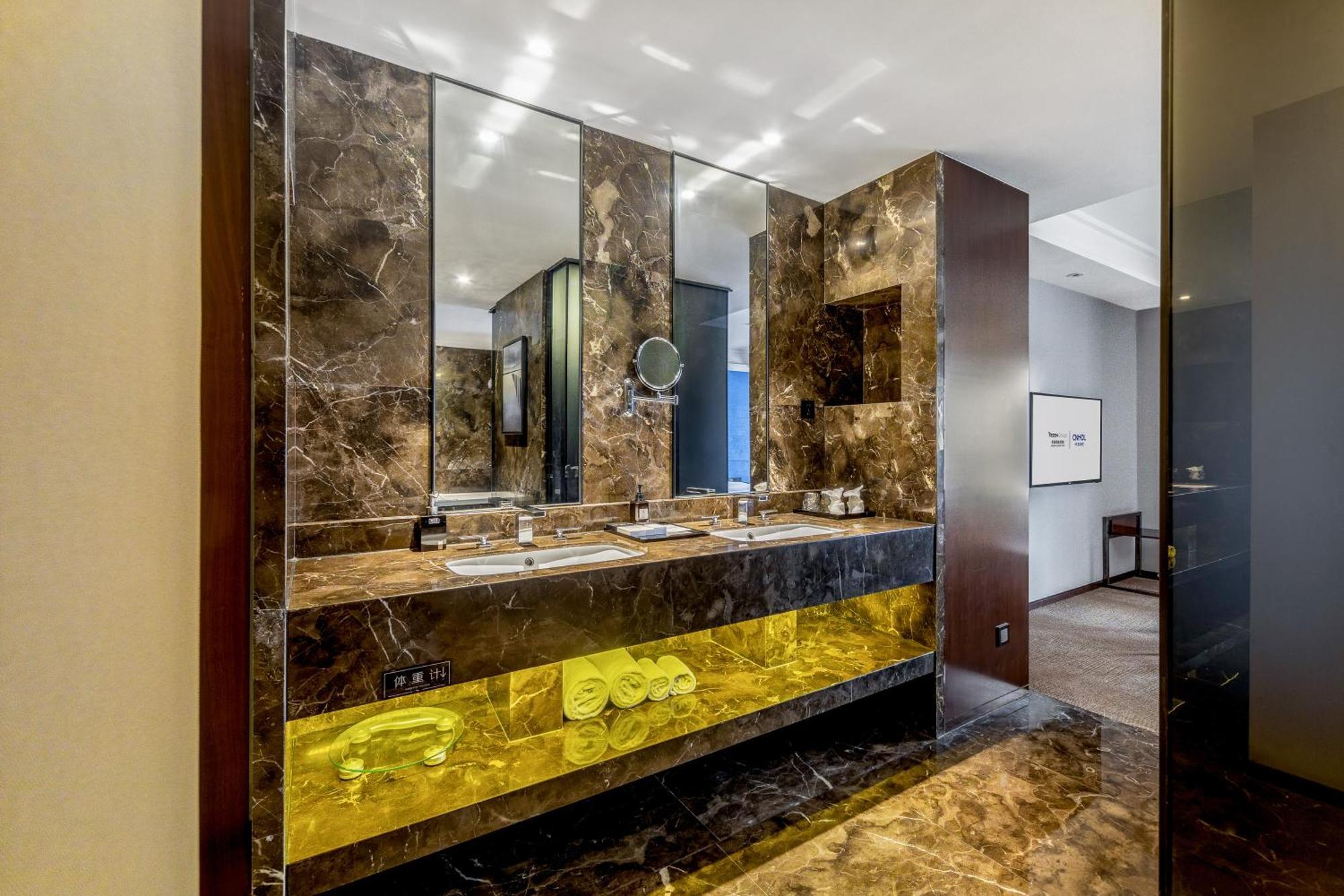 Zhonghao International Hotel Shenzhen Bagian luar foto